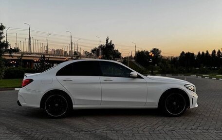 Mercedes-Benz C-Класс, 2018 год, 1 650 000 рублей, 7 фотография