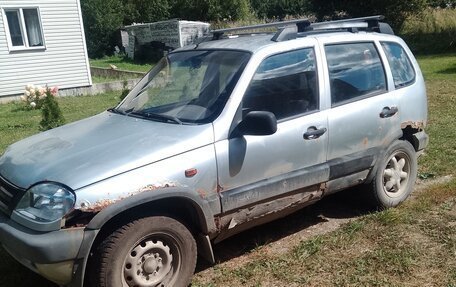 Chevrolet Niva I рестайлинг, 2006 год, 80 000 рублей, 7 фотография