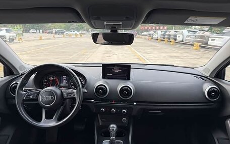 Audi A3, 2019 год, 1 000 000 рублей, 8 фотография