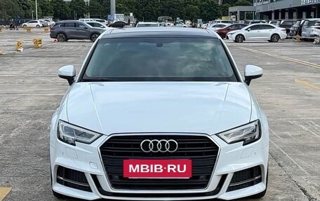 Audi A3, 2019 год, 1 000 000 рублей, 2 фотография