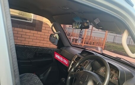 Mitsubishi Pajero III рестайлинг, 1999 год, 530 000 рублей, 4 фотография