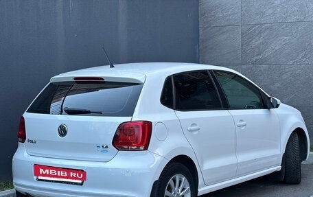 Volkswagen Polo VI (EU Market), 2014 год, 860 000 рублей, 2 фотография