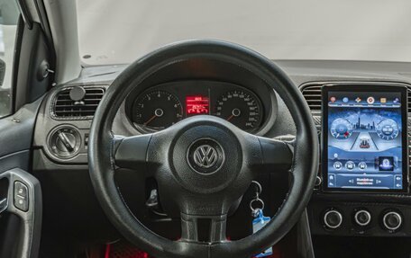 Volkswagen Polo VI (EU Market), 2012 год, 440 000 рублей, 17 фотография