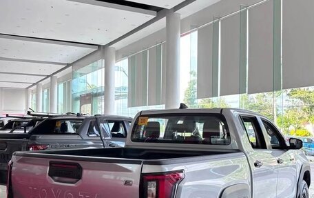 Toyota Hilux, 2026 год, 5 759 989 рублей, 4 фотография