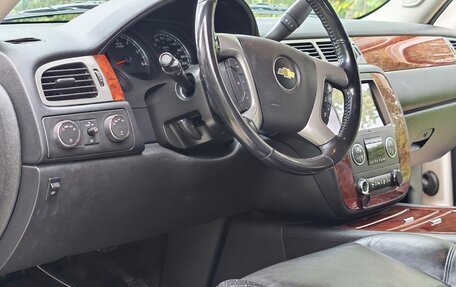 Chevrolet Tahoe III, 2012 год, 1 900 000 рублей, 8 фотография