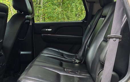 Chevrolet Tahoe III, 2012 год, 1 900 000 рублей, 13 фотография