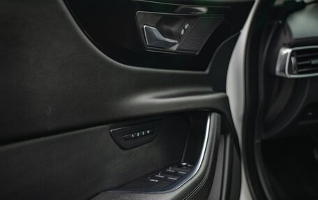 Jaguar XE I рестайлинг, 2020 год, 2 699 000 рублей, 13 фотография