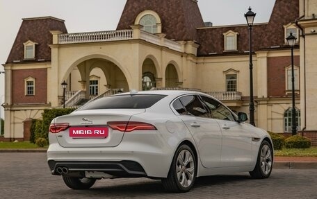 Jaguar XE I рестайлинг, 2020 год, 2 699 000 рублей, 7 фотография