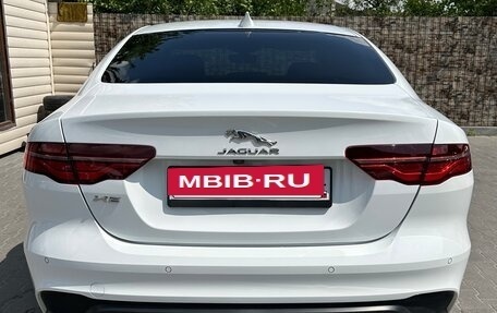 Jaguar XE I рестайлинг, 2020 год, 2 699 000 рублей, 4 фотография
