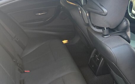 BMW 3 серия, 2017 год, 1 900 000 рублей, 2 фотография