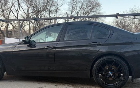 BMW 3 серия, 2017 год, 1 900 000 рублей, 8 фотография