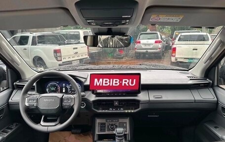 Toyota Hilux, 2026 год, 7 209 974 рублей, 5 фотография