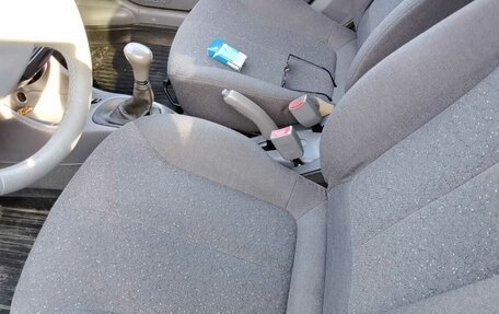Hyundai Accent II, 2006 год, 470 000 рублей, 13 фотография