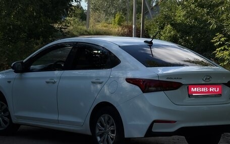 Hyundai Solaris II рестайлинг, 2019 год, 1 110 000 рублей, 3 фотография