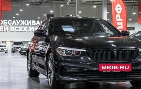BMW 5 серия, 2020 год, 3 199 700 рублей, 4 фотография