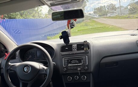 Volkswagen Polo VI (EU Market), 2017 год, 850 000 рублей, 2 фотография