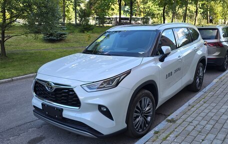 Toyota Highlander, 2026 год, 5 300 000 рублей, 2 фотография