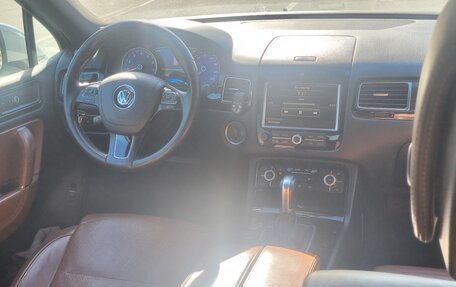 Volkswagen Touareg III, 2014 год, 2 500 000 рублей, 7 фотография