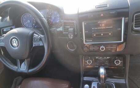Volkswagen Touareg III, 2014 год, 2 500 000 рублей, 11 фотография