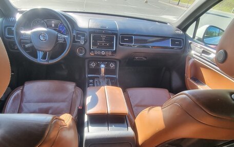 Volkswagen Touareg III, 2014 год, 2 500 000 рублей, 9 фотография