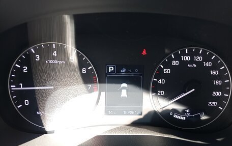 Hyundai Creta I рестайлинг, 2018 год, 1 760 000 рублей, 11 фотография