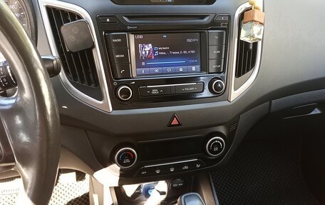 Hyundai Creta I рестайлинг, 2018 год, 1 760 000 рублей, 10 фотография