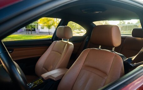 BMW 3 серия, 2011 год, 1 890 000 рублей, 17 фотография