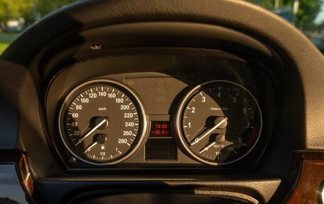 BMW 3 серия, 2011 год, 1 890 000 рублей, 25 фотография