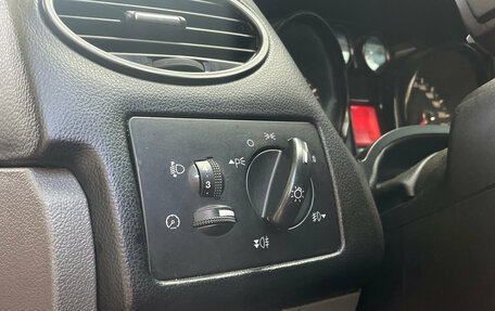 Ford Focus II рестайлинг, 2010 год, 590 000 рублей, 18 фотография