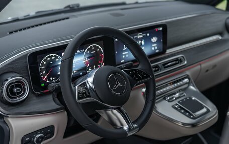 Mercedes-Benz V-Класс, 2026 год, 14 200 000 рублей, 15 фотография