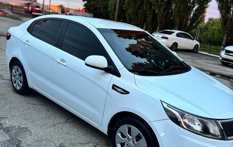 KIA Rio III рестайлинг, 2013 год, 710 000 рублей, 1 фотография