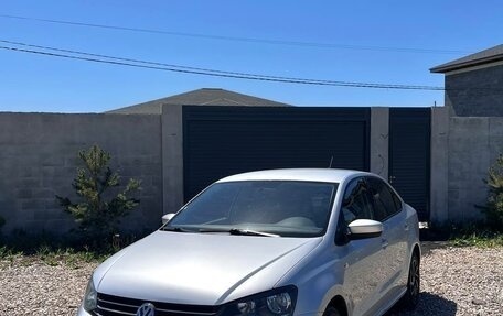 Volkswagen Polo VI (EU Market), 2017 год, 1 150 000 рублей, 1 фотография