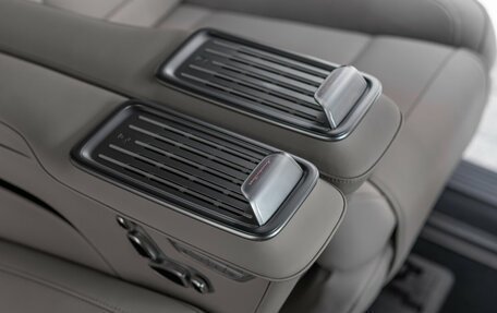 Mercedes-Benz V-Класс, 2026 год, 14 200 000 рублей, 38 фотография