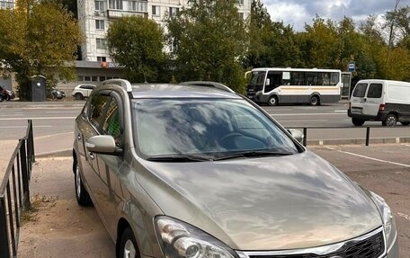 KIA cee'd I рестайлинг, 2010 год, 800 000 рублей, 7 фотография