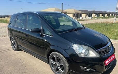 Opel Zafira B, 2008 год, 780 000 рублей, 2 фотография