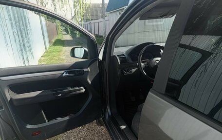 Volkswagen Touran III, 2007 год, 632 000 рублей, 9 фотография