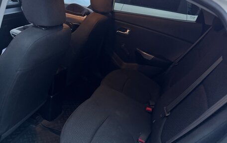 KIA Rio III рестайлинг, 2013 год, 710 000 рублей, 10 фотография