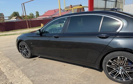 BMW 7 серия, 2015 год, 1 400 000 рублей, 7 фотография
