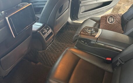 BMW 7 серия, 2015 год, 1 400 000 рублей, 14 фотография