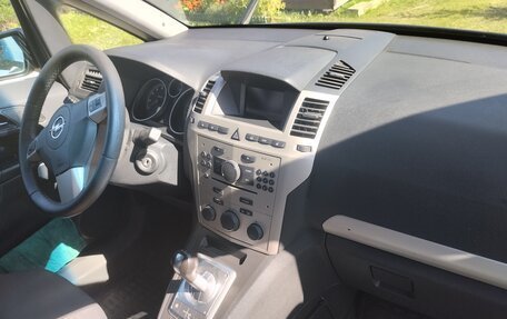 Opel Zafira B, 2008 год, 600 000 рублей, 5 фотография