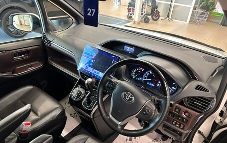 Toyota Esquire I, 2016 год, 1 999 900 рублей, 11 фотография