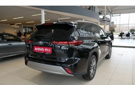 Toyota Highlander, 2026 год, 5 670 000 рублей, 5 фотография