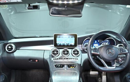 Mercedes-Benz C-Класс, 2017 год, 1 570 000 рублей, 14 фотография