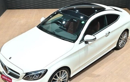 Mercedes-Benz C-Класс, 2017 год, 1 570 000 рублей, 3 фотография