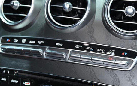Mercedes-Benz C-Класс, 2017 год, 1 570 000 рублей, 24 фотография