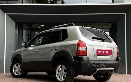 Hyundai Tucson III, 2005 год, 699 900 рублей, 7 фотография