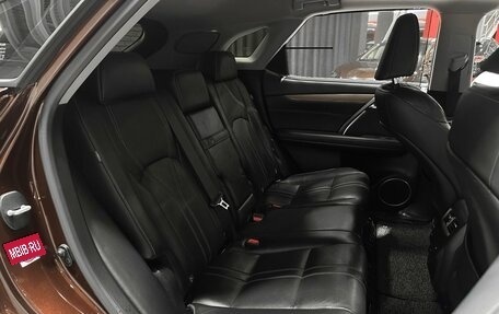 Lexus RX IV рестайлинг, 2017 год, 3 450 000 рублей, 16 фотография