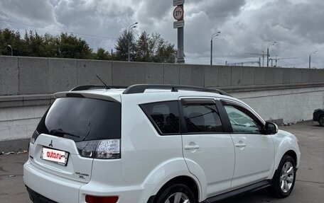 Mitsubishi Outlander III рестайлинг 3, 2012 год, 1 600 000 рублей, 4 фотография