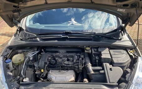 Peugeot 308 II, 2011 год, 400 000 рублей, 9 фотография