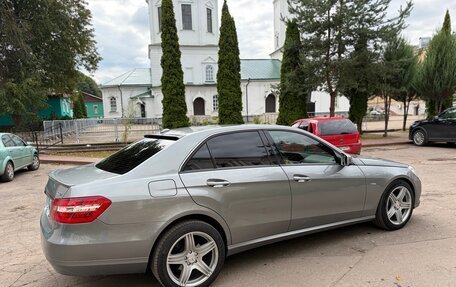 Mercedes-Benz E-Класс, 2010 год, 1 500 000 рублей, 6 фотография